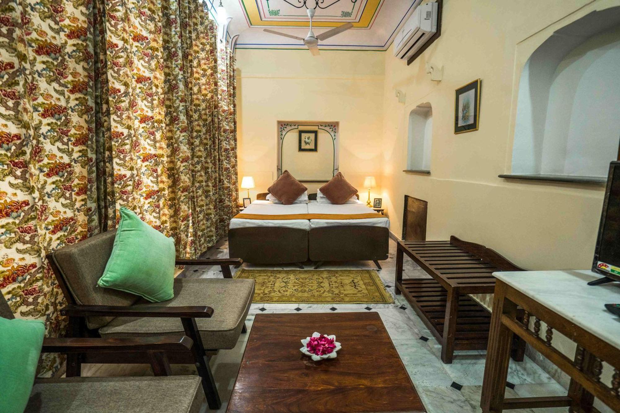 Diggi Palace - A City Center Hidden Heritage Gem Jaipur Exterior photo